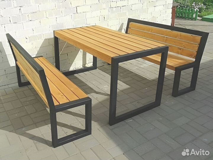 Стол металлический