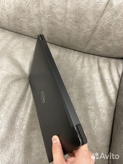 Dell latitude 7390 i5-8/8/256/IPS