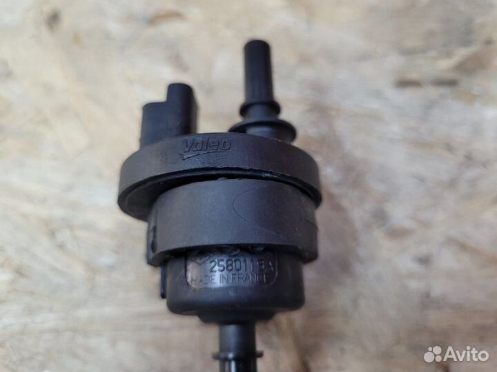 Электромагнитный клапан Renault Logan