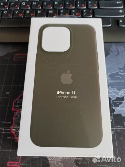 Кожанный чехол iPhone 11 с MagSafe