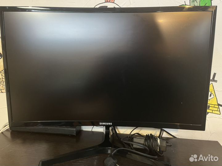 Монитор Samsung