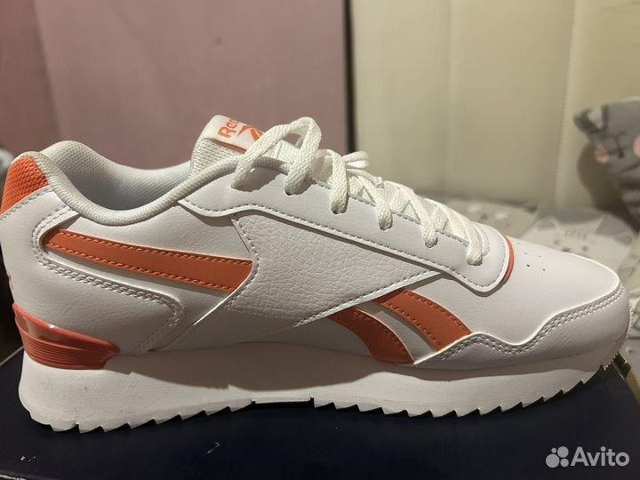 Продм женские кроссовки новые 40 размер