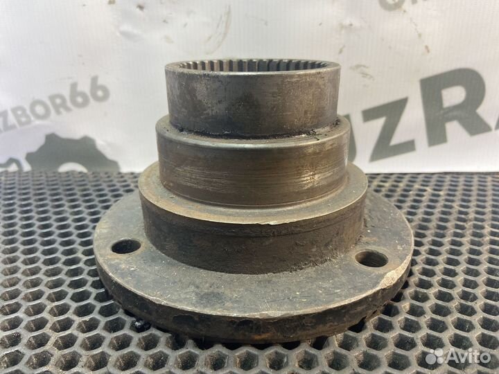 Фланец кпп ZF 16S 1650 180 мм