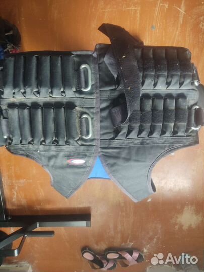 Жилет с отягощением спортивный