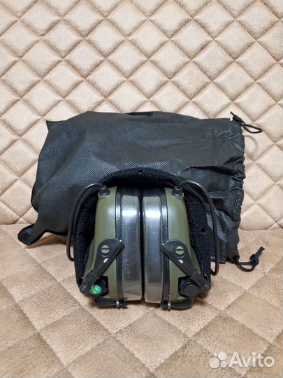 Активные наушники Earmor M31, зеленые