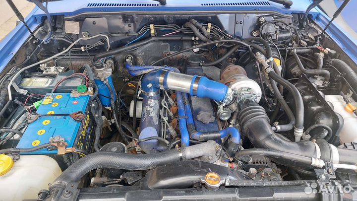 Nissan Patrol 4.2 МТ, 1999, 268 000 км