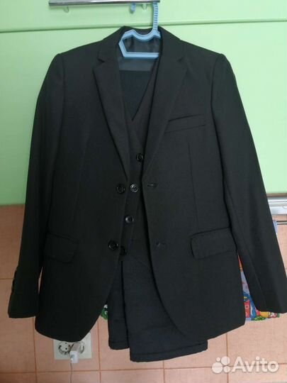 Пиджак, жилет, брюки