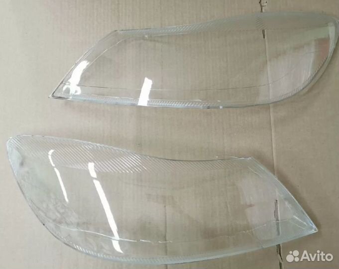 Стекло фары Skoda Octavia A5 (2008-2013) Левое