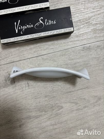 Пепельница Virginia Slims UNO