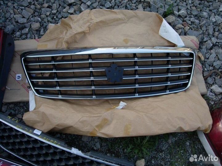 Решетка радиатора Toyota Crown
