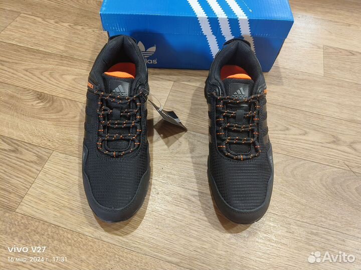 Кроссовки мужские новые Adidas terrex весенние