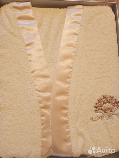 Халат махровый женский