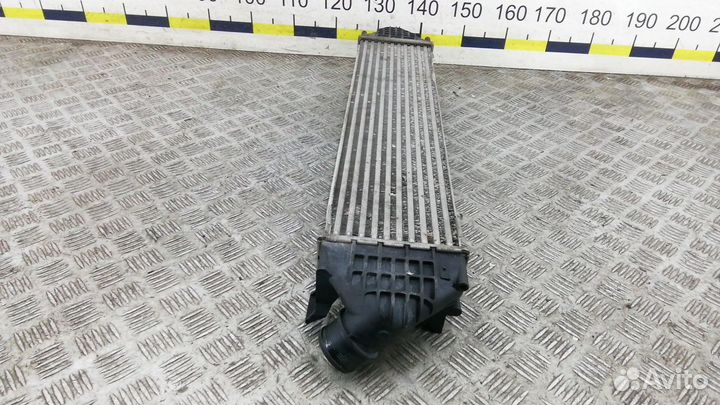 Радиатор интеркулера на Ford Focus 2