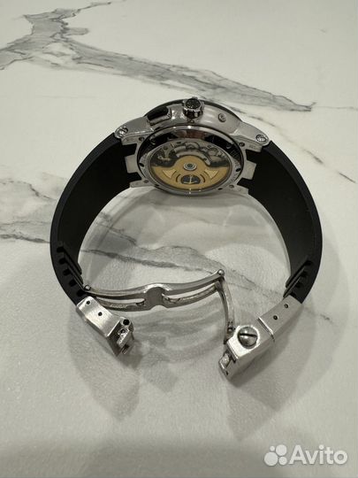 Часы Ulysse Nardin El Toro