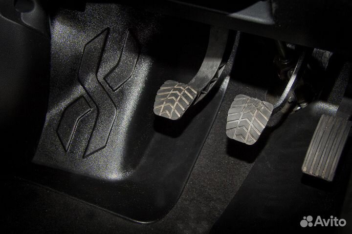 Накладка на ковролин Лада Веста с 2016 г.в