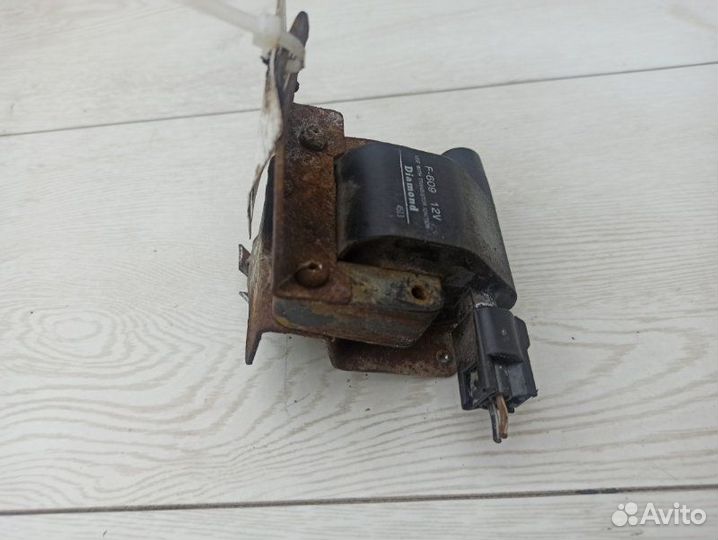 Катушка зажигания Suzuki Vitara 1 G16B 1994