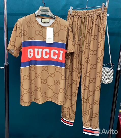 Костюм спортивный женский Gucci