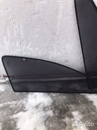 Маскитные шторки на Хендай саната 2012г