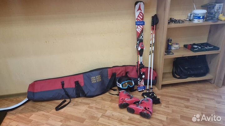 Горные лыжи Atomic детские комплект