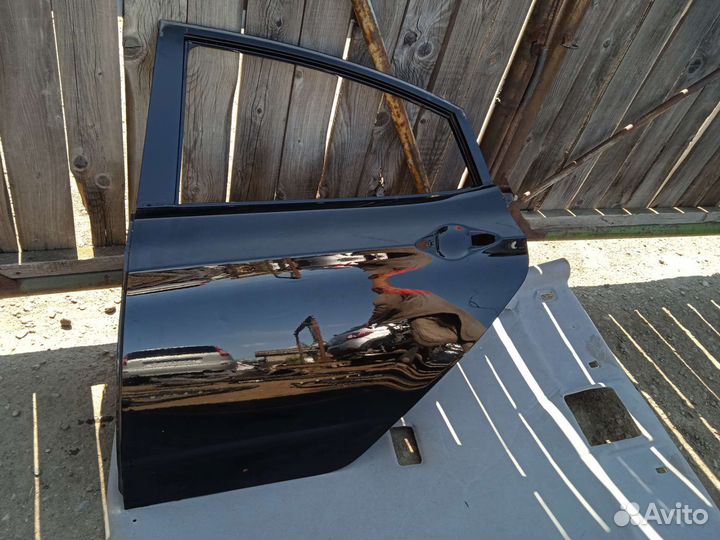 Дверь задняя левая Hyundai Solaris 1