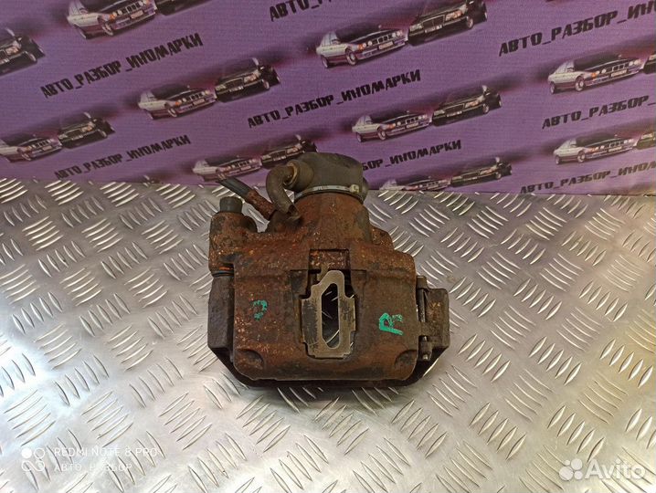 Суппорт передний правый Ситроен Ксантия 1