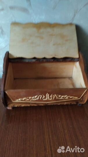 Хлебница деревянная ручной работы