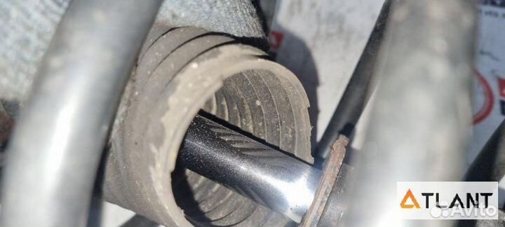 Стойка передняя левая mitsubishi chariot grandis