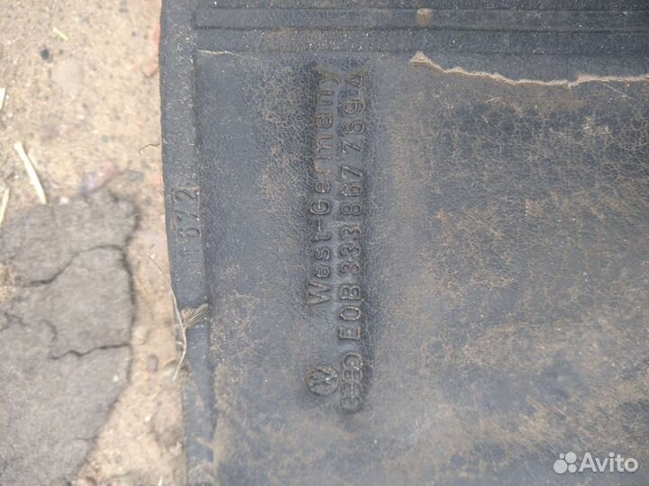 Шторка багажника passat