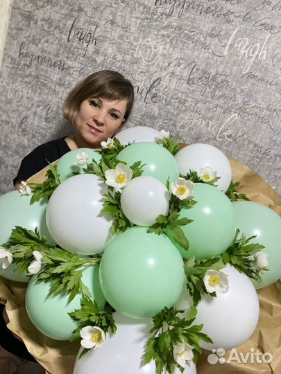 Букет из шаров и цветов