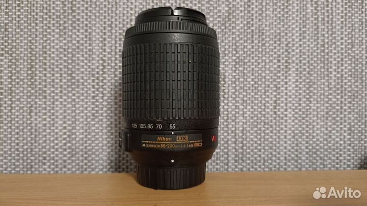 Nikon Nikkor AF-S 55-200mm f/4-5.6G VR