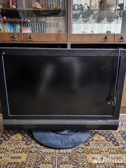Телевизор ЖК на запчасти Daewoo