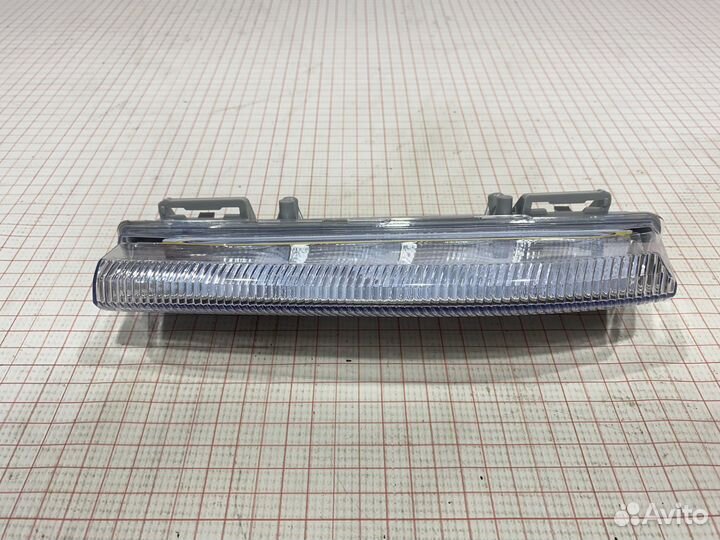 Фара дневного света левая для Mercedes Benz W204