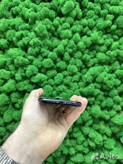 iPhone Xr, 128 ГБ