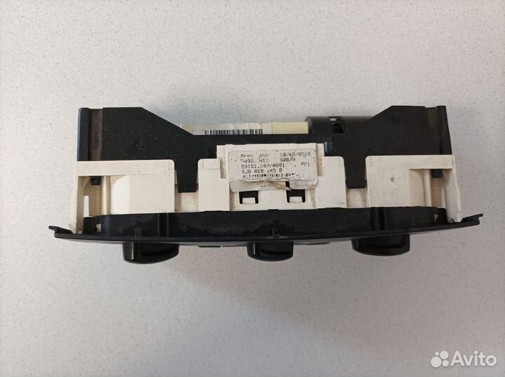 Блок управления отопителем салона Skoda Fabia 2