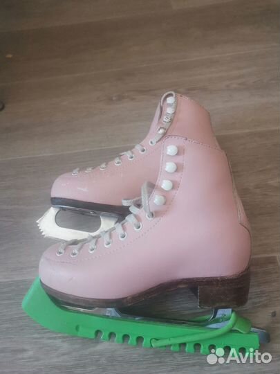 Коньки для фигурного катания профессиональные