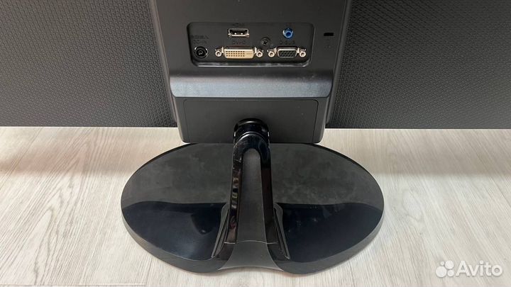 Монитор LG 27EA63V, 27