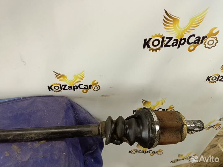 Привод передний правый Nissan Almera n16