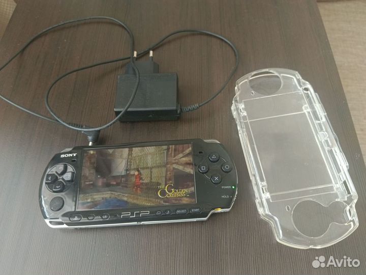 Sony PSP 3008 прошитая+ флешка на 64 Гб
