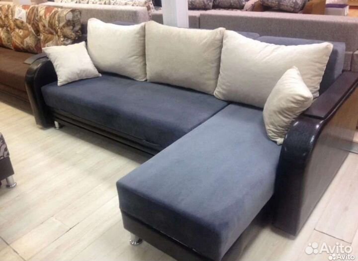 Диван угловой