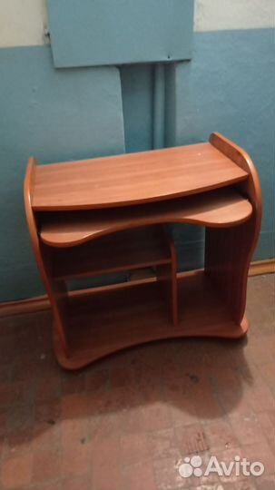 Компьютерный стол