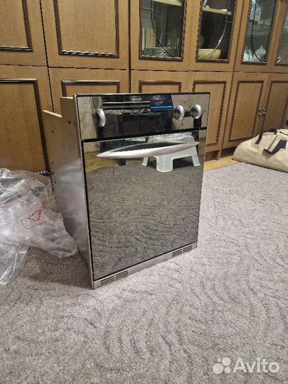 Продаётся духовой шкаф nardi