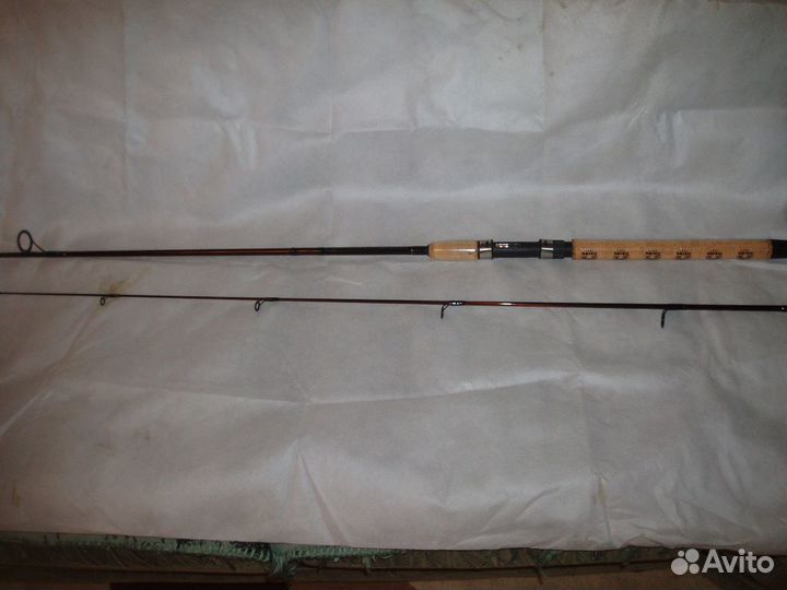Спининг Daiwa Caster