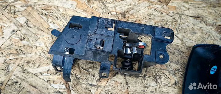 Ручка двери задняя правая Cadillac SRX 1