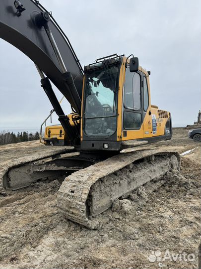 Гусеничный экскаватор Volvo EC240B LC Prime, 2011