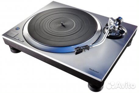 Проигрыватель винила Technics SL-1500C (серебро)