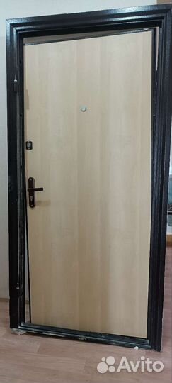 Дверь входная бу