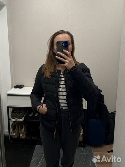 Куртка черная 42