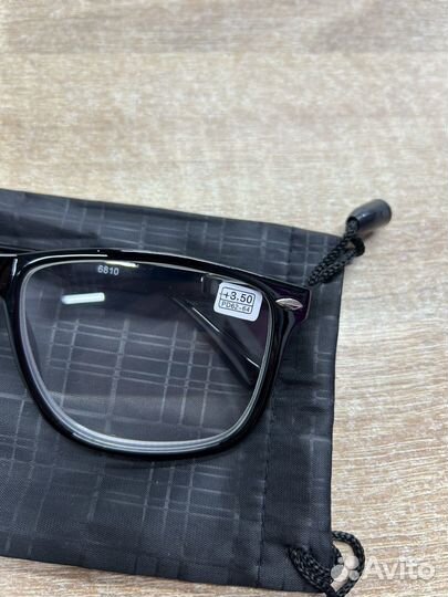 Очки с диоптриями +3.5 новые