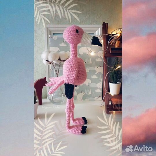Фламинго вязаная игрушка