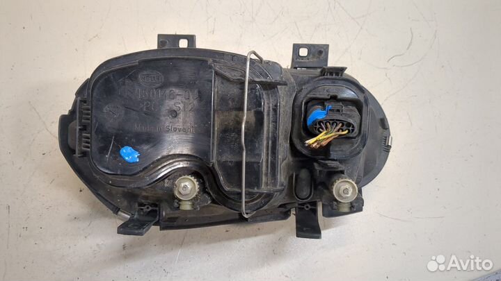 Фара (передняя) правая Volkswagen Golf 4, 2003